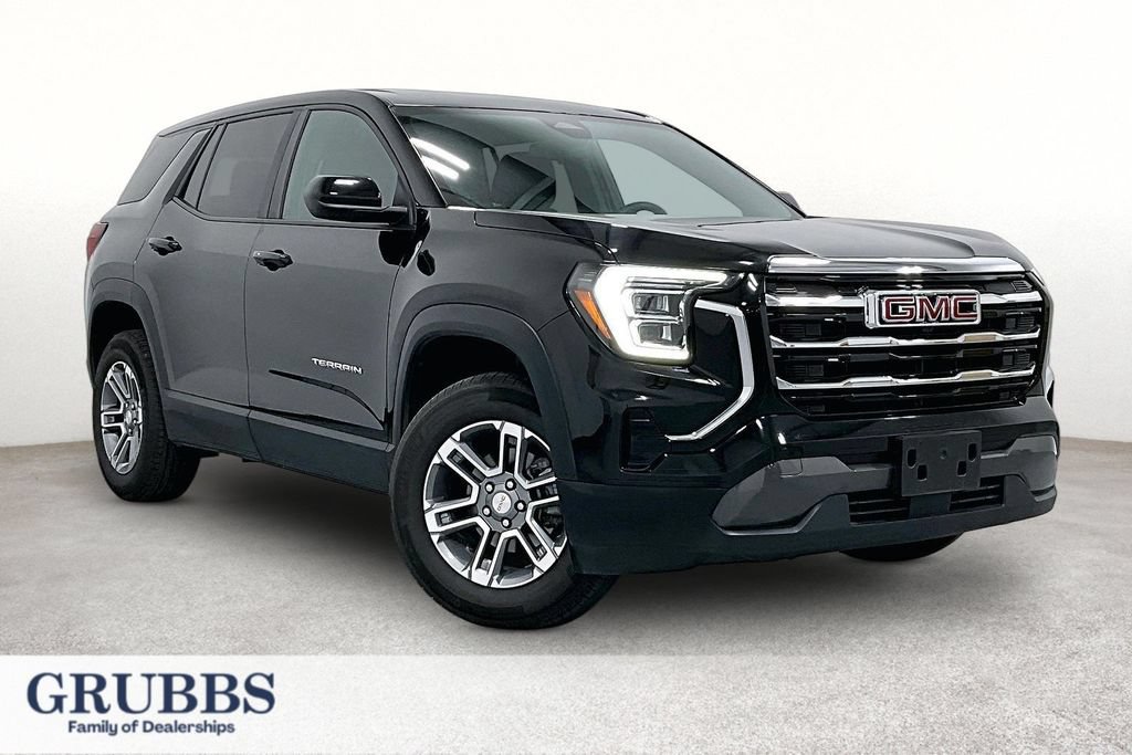 Used 2025 GMC Terrain Elevation