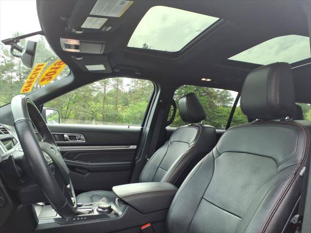 Used 2019 Ford Explorer Sport w/ Equipment Group 401A AWD/4WD image 12