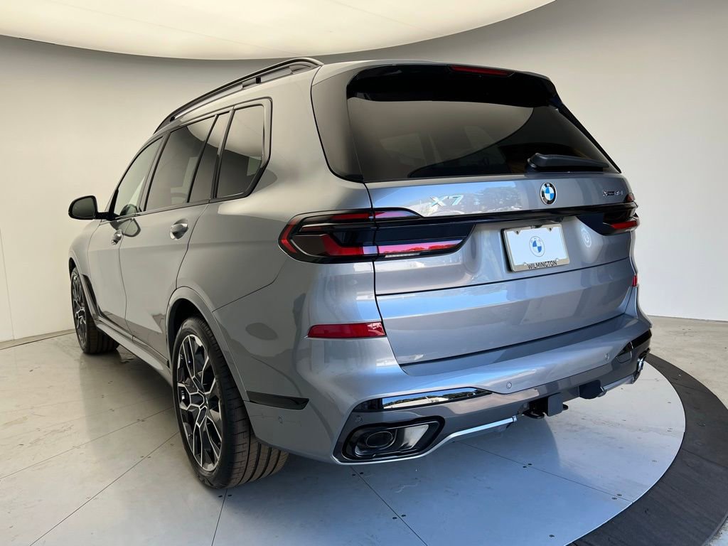 New 2026 BMW X7 xDrive40i image 4
