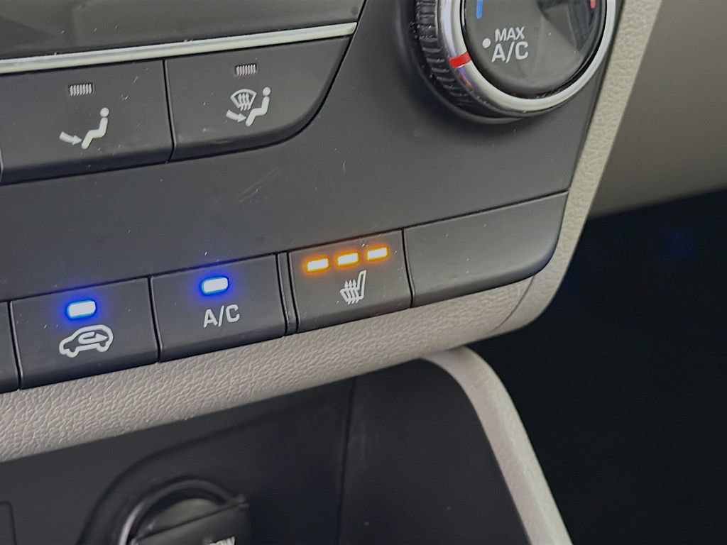 Used 2020 Hyundai Tucson Value FWD image 22