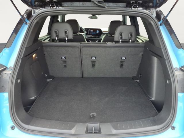 Used 2024 Chevrolet TrailBlazer RS w/ Driver Confidence Package image 29