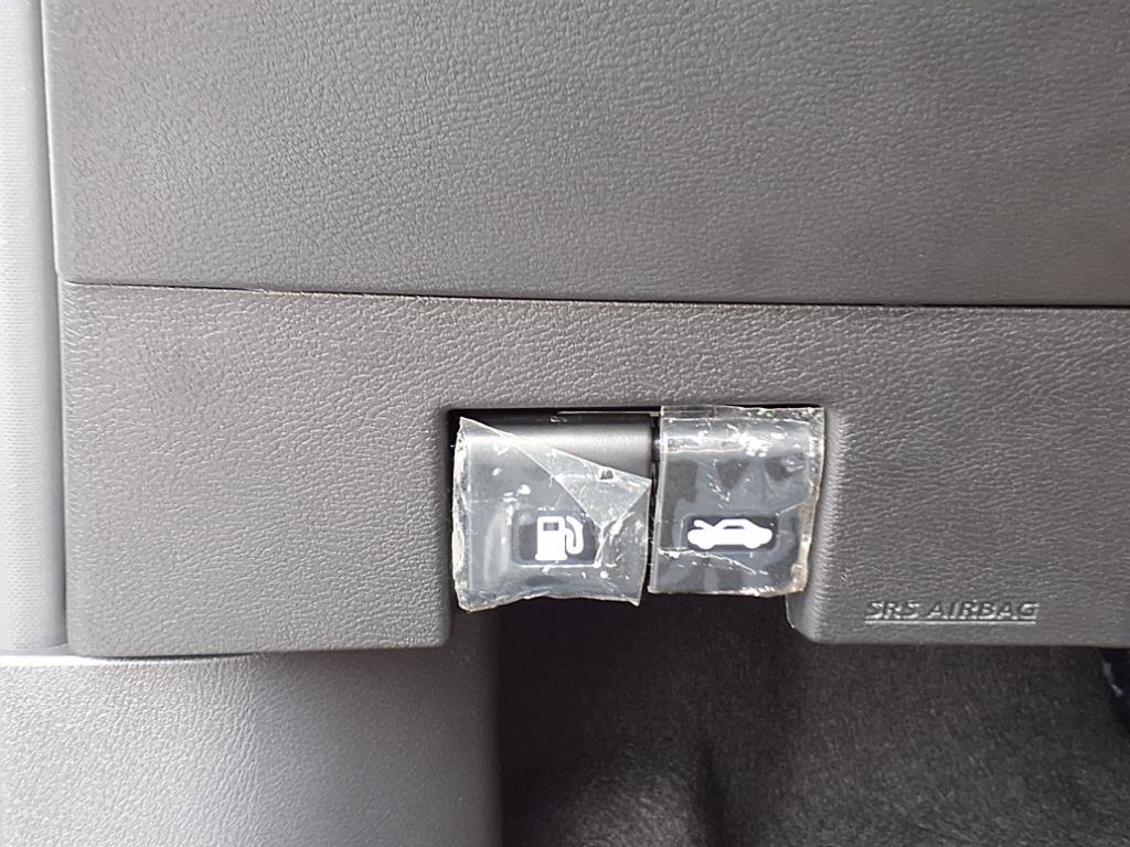New 2025 Nissan Kicks Play S FWD image 21