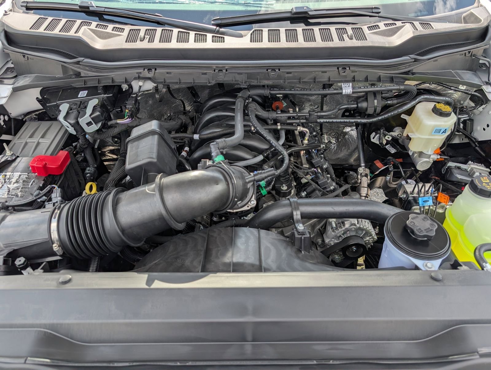 New 2026 Ford F250 Lariat image 14