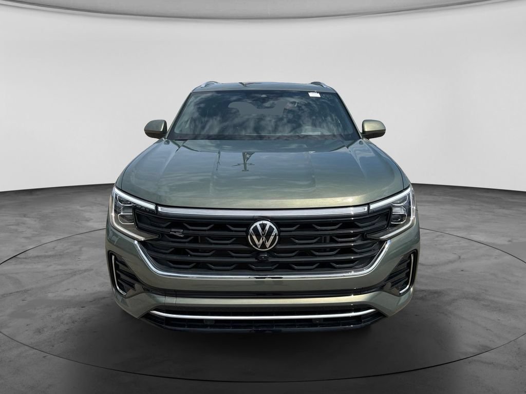 Used 2026 Volkswagen Atlas Cross Sport SEL Premium R-Line AWD/4WD image 4