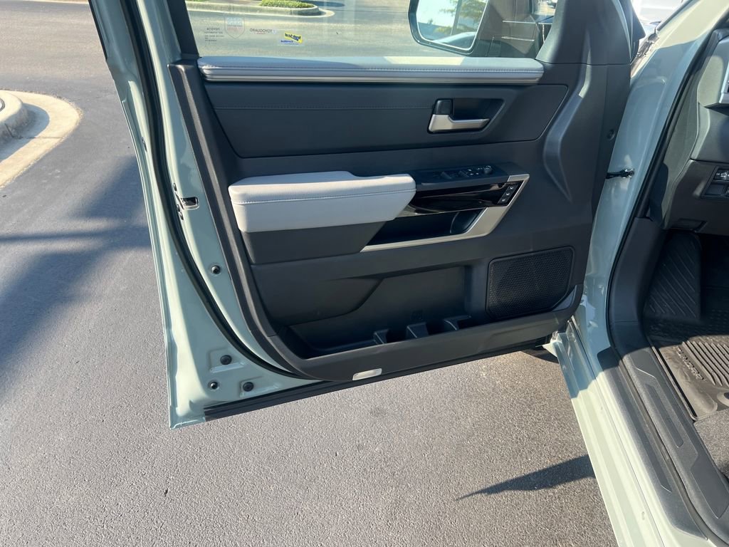 New 2026 Toyota Tundra Limited image 9