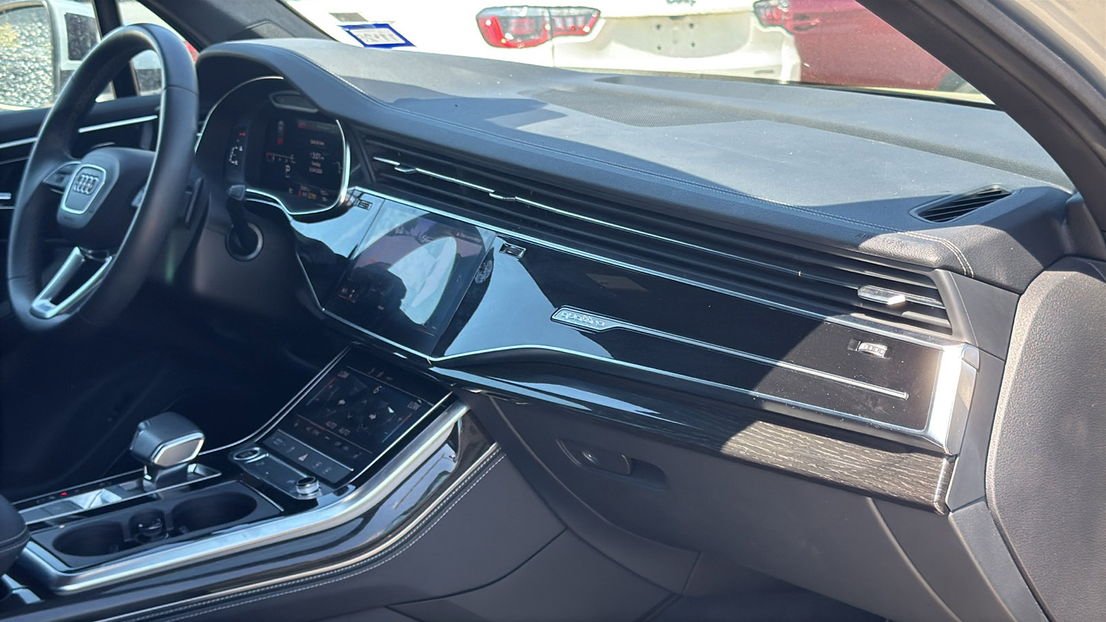 Used 2025 Audi Q7 3.0T Premium Plus image 30