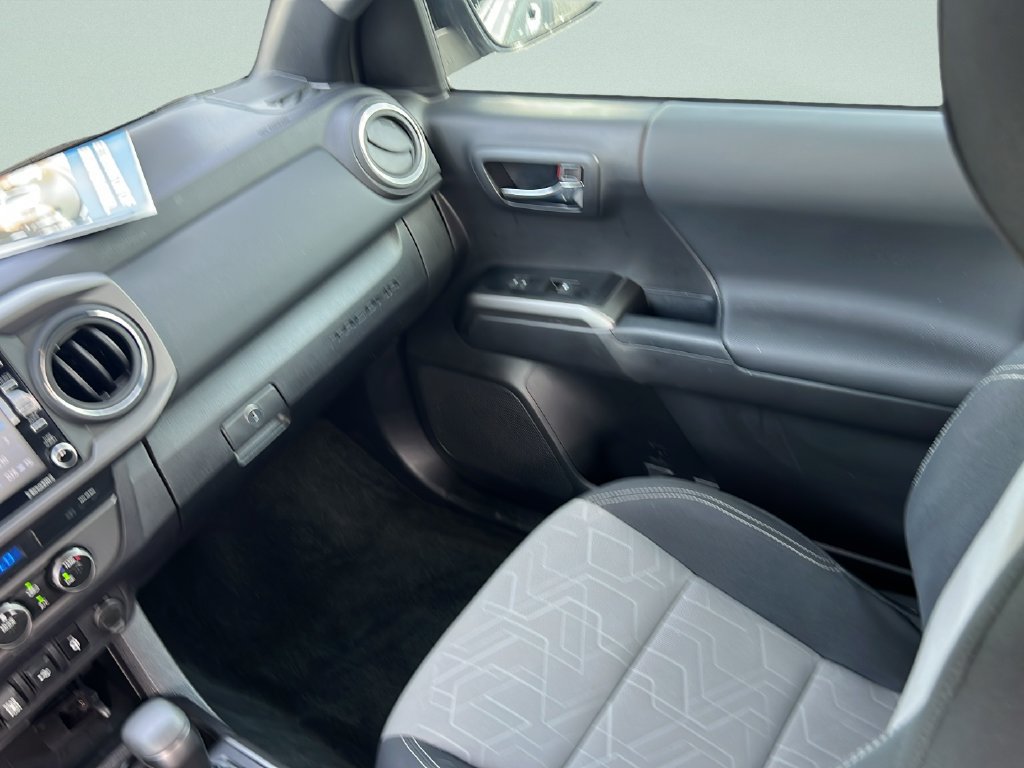 Used 2023 Toyota Tacoma TRD Sport RWD image 16
