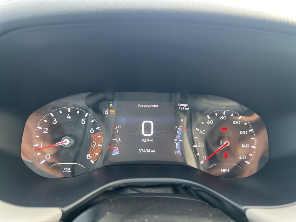 Used 2025 Jeep Compass Limited image 12