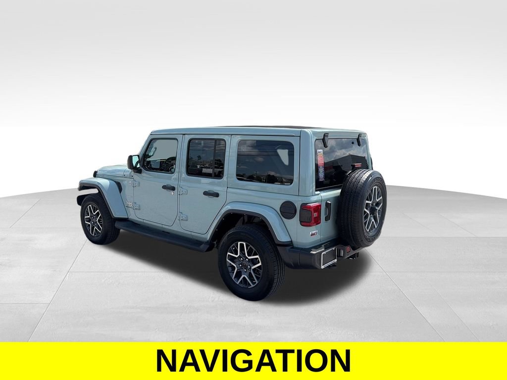 Used 2024 Jeep Wrangler Unlimited Sahara w/ Technology Group AWD/4WD image 4