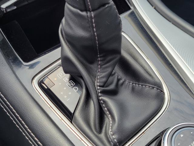 Used 2022 INFINITI Q50 Luxe AWD/4WD image 27