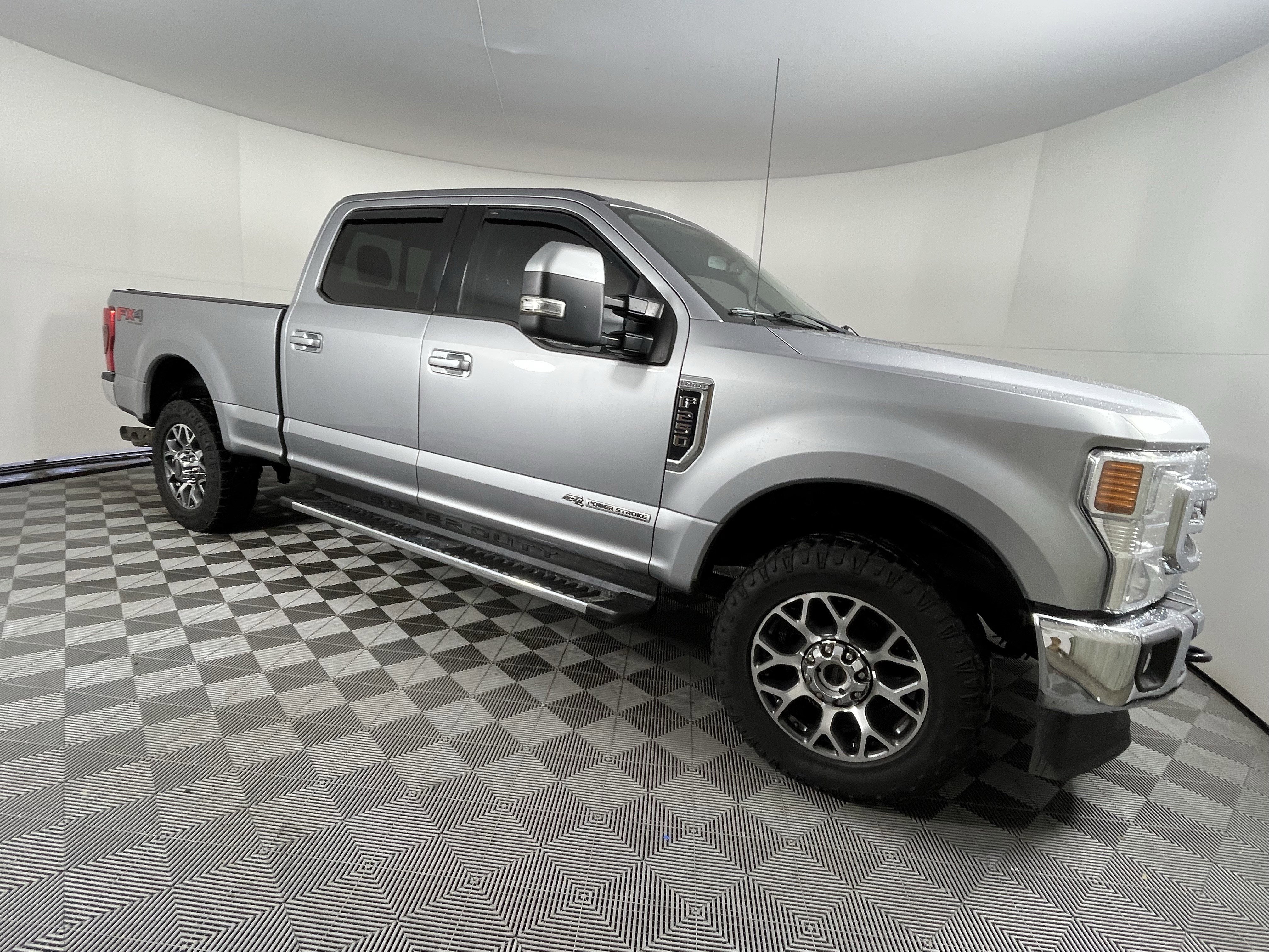 Used 2020 Ford F250 Lariat image 6