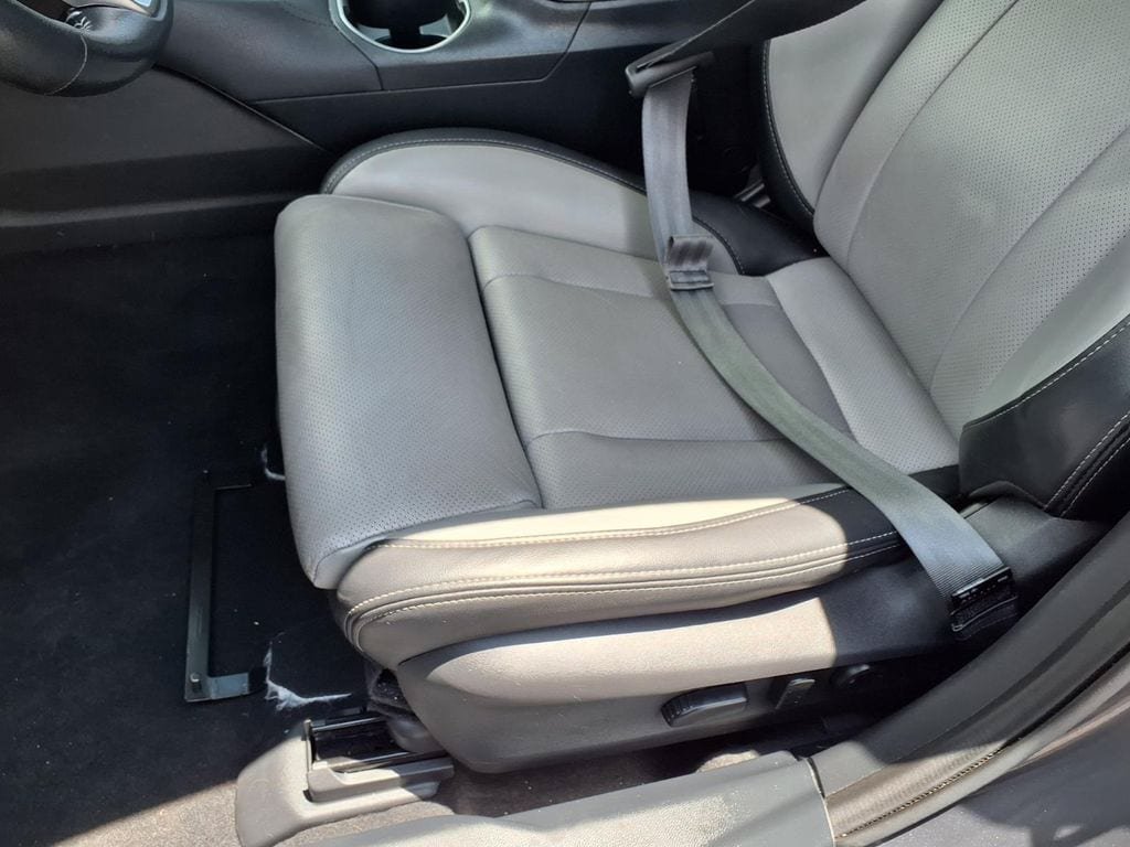 Used 2021 Subaru Outback Limited XT w/ Popular Package #2 AWD/4WD image 25