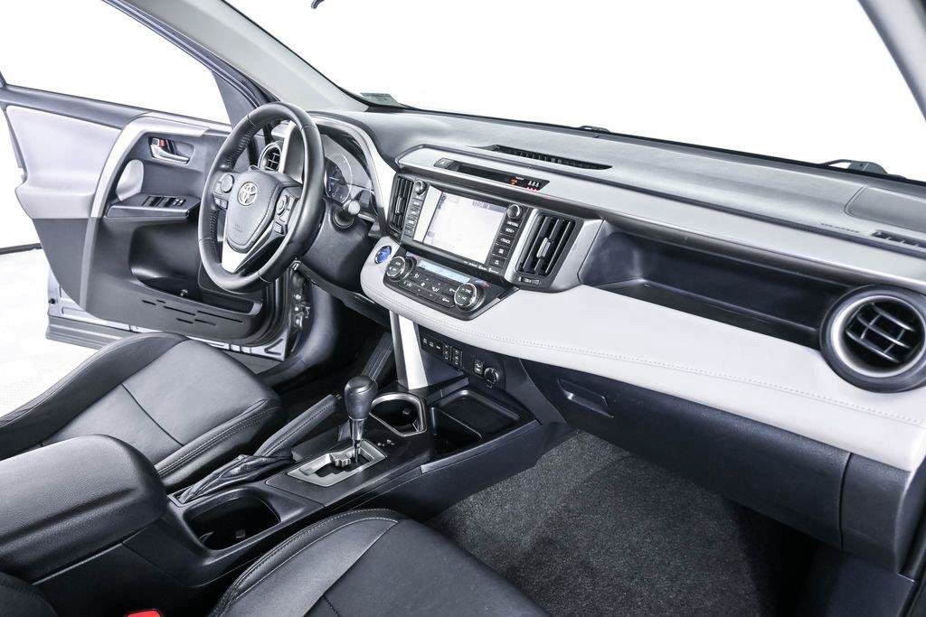 Used 2018 Toyota RAV4 XLE w/ Convenience Package AWD/4WD image 24