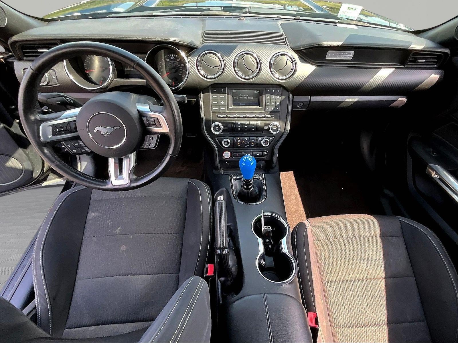 Used 2016 Ford Mustang Coupe RWD image 7