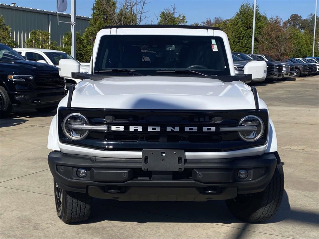 Used 2024 Ford Bronco Outer Banks image 37
