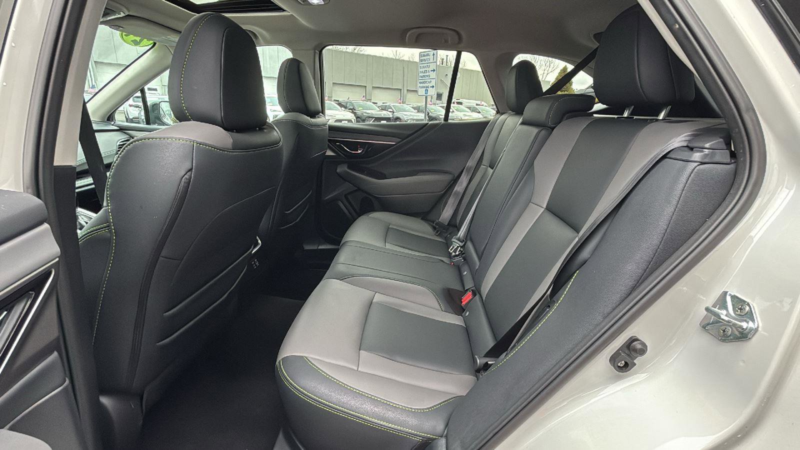 Certified 2024 Subaru Outback Onyx Edition AWD/4WD image 28