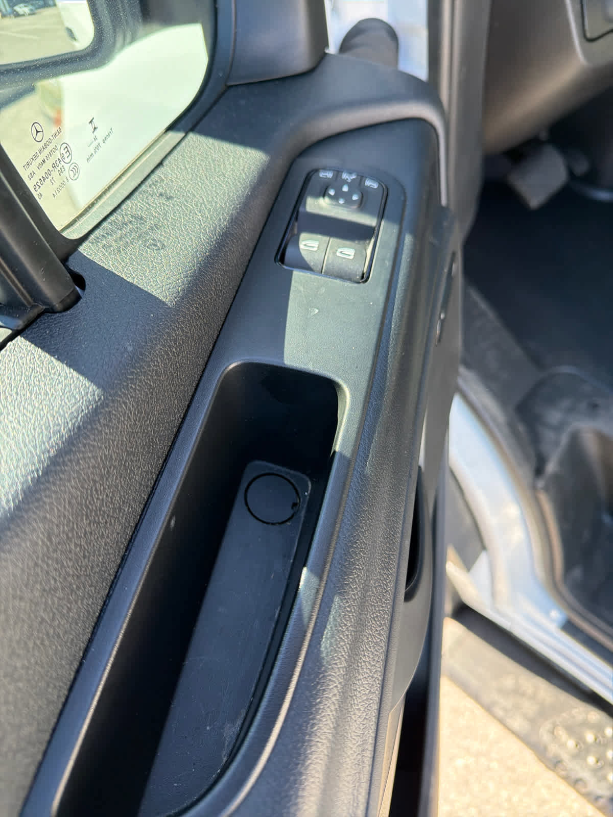 Used 2025 Mercedes-Benz Sprinter 2500 image 16