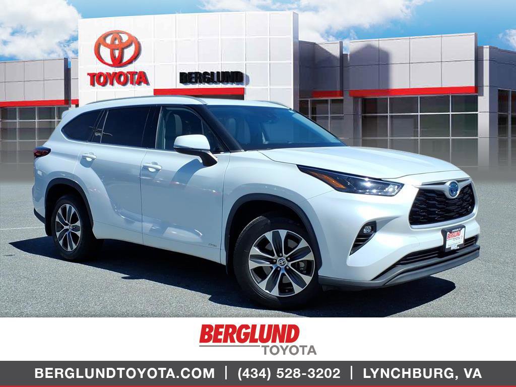 Used 2022 Toyota Highlander XLE
