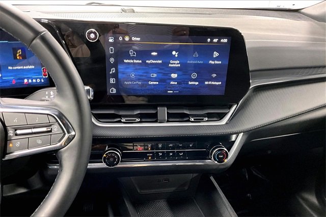 Used 2025 Chevrolet Equinox LT image 4