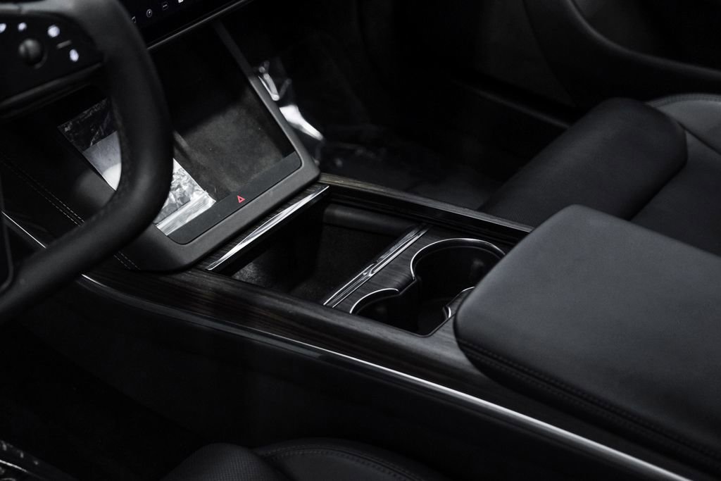 Used 2023 Tesla Model S image 31
