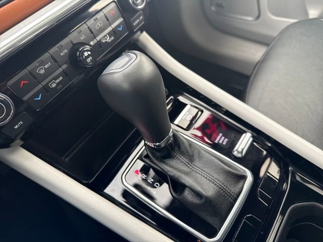 Used 2023 Jeep Compass Limited w/ Sun and Sound Group image 29