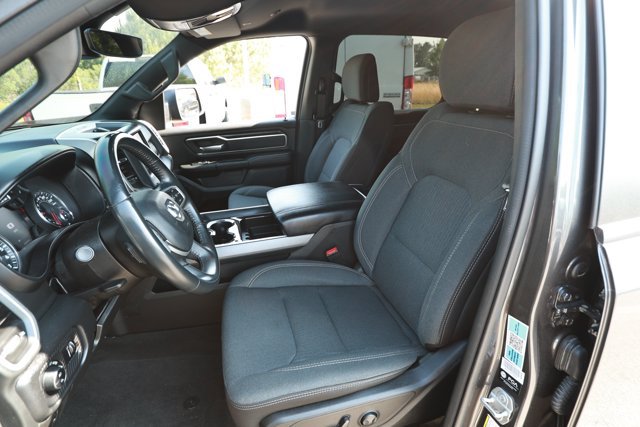 Used 2022 RAM 1500 Big Horn AWD/4WD image 24
