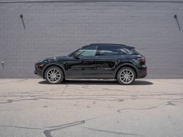 Used 2021 Porsche Cayenne E-Hybrid AWD/4WD image 2