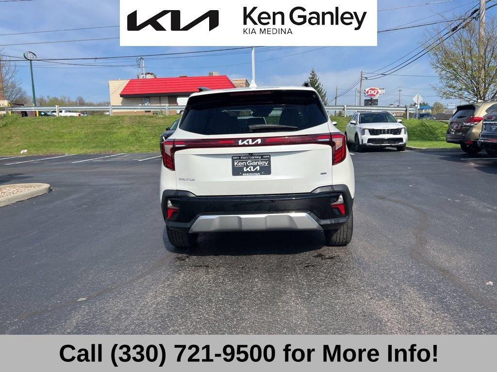Certified 2024 Kia Seltos EX AWD/4WD image 12