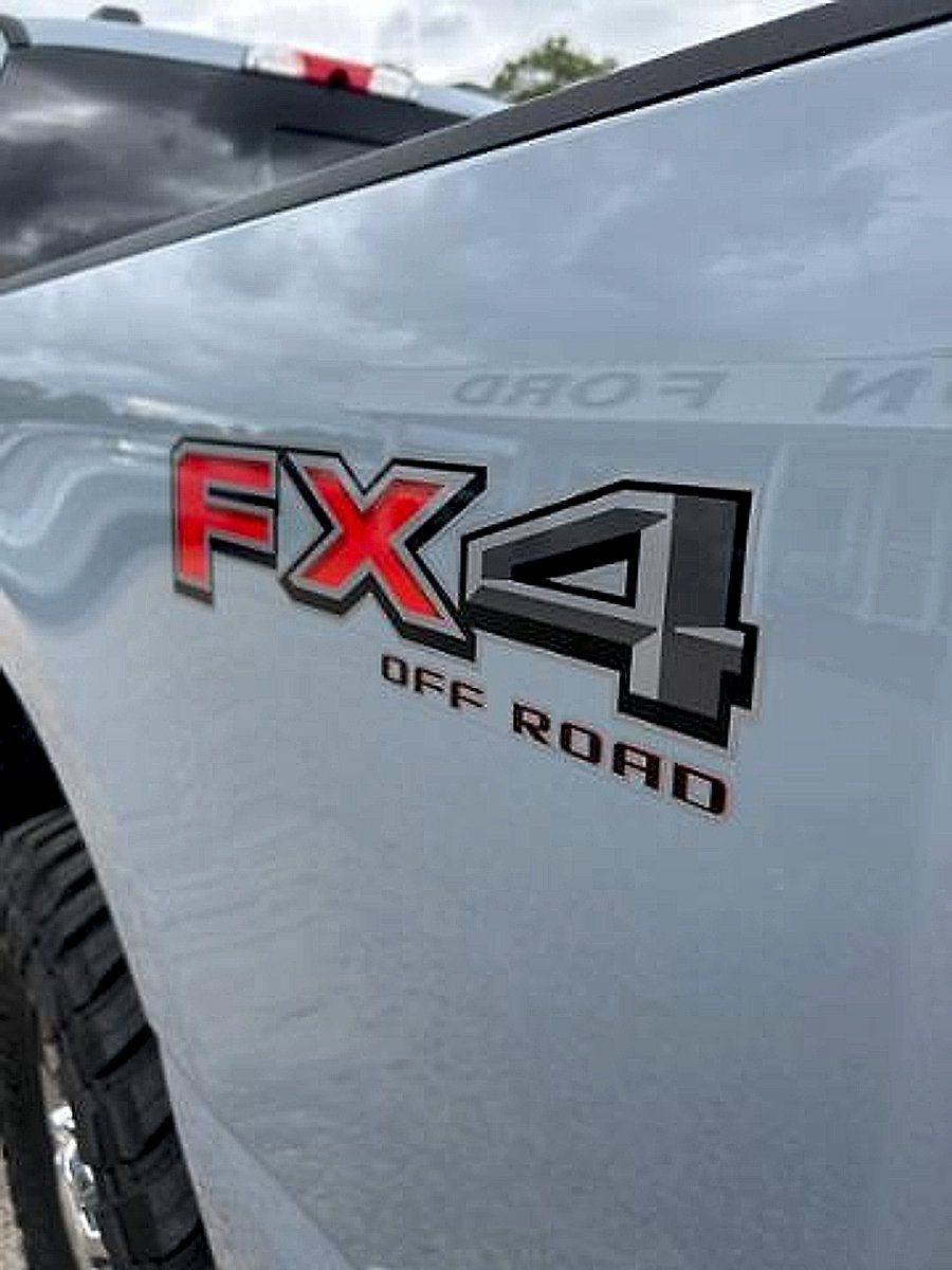 New 2025 Ford F250 King Ranch w/ Chrome Package image 8