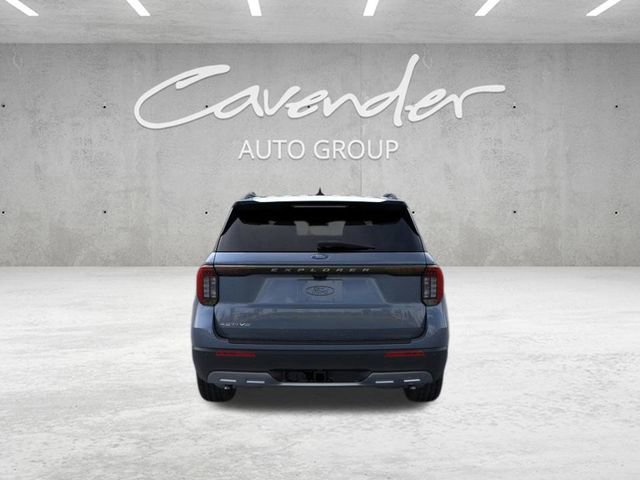 New 2026 Ford Explorer Active w/ Active Comfort Package image 5