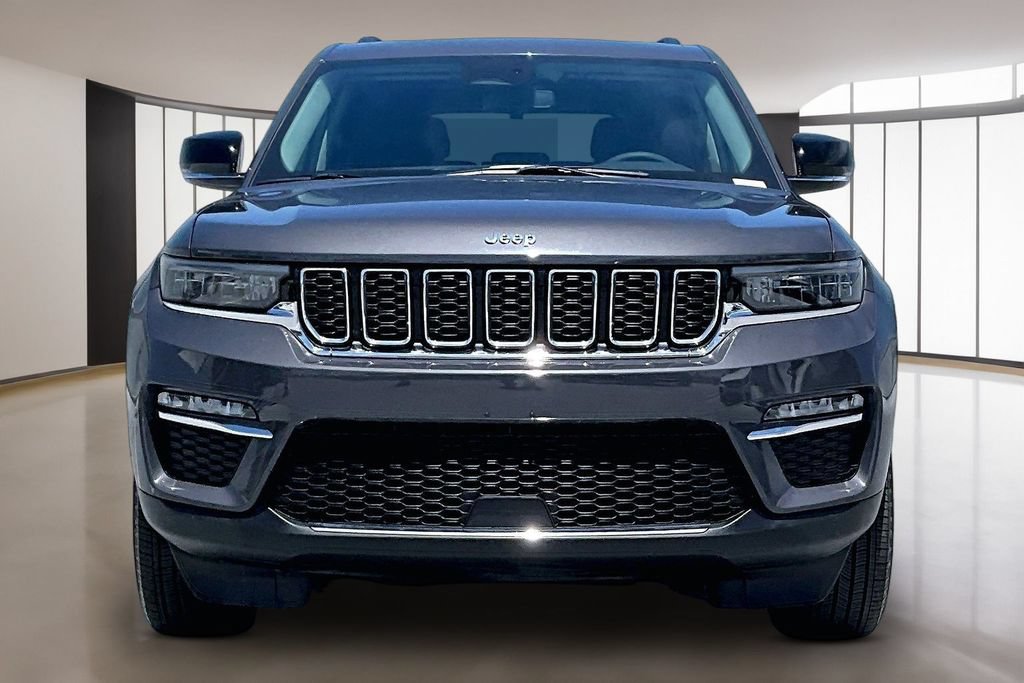 Used 2023 Jeep Grand Cherokee 4WD 4xe image 2