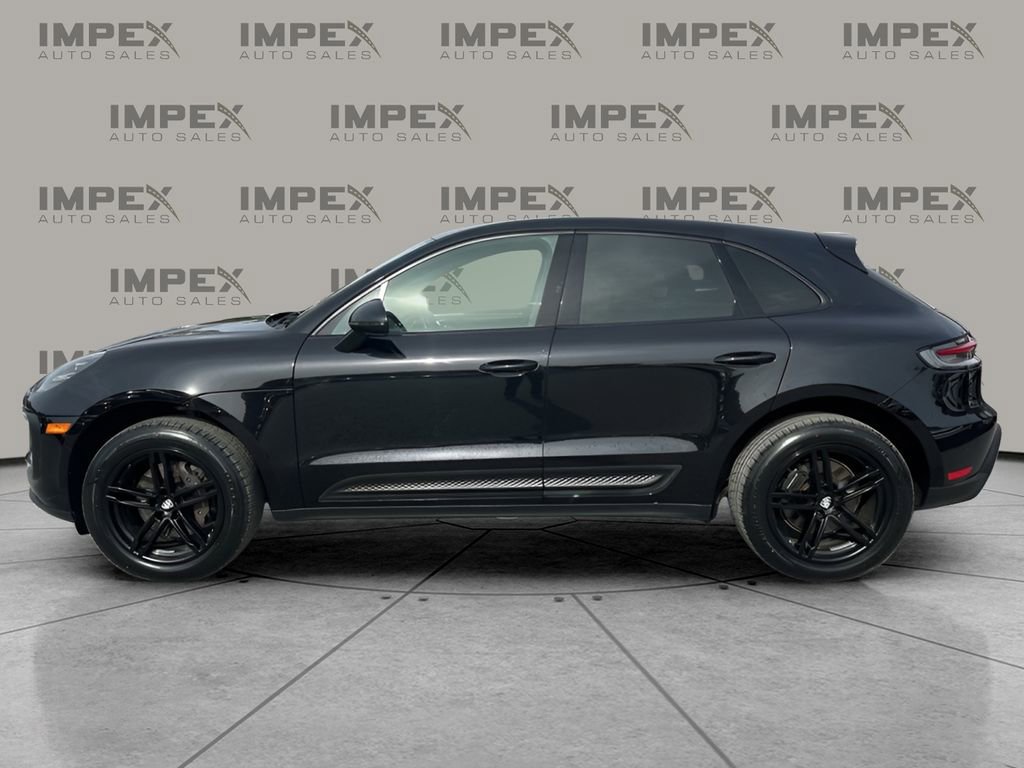 Used 2022 Porsche Macan image 2