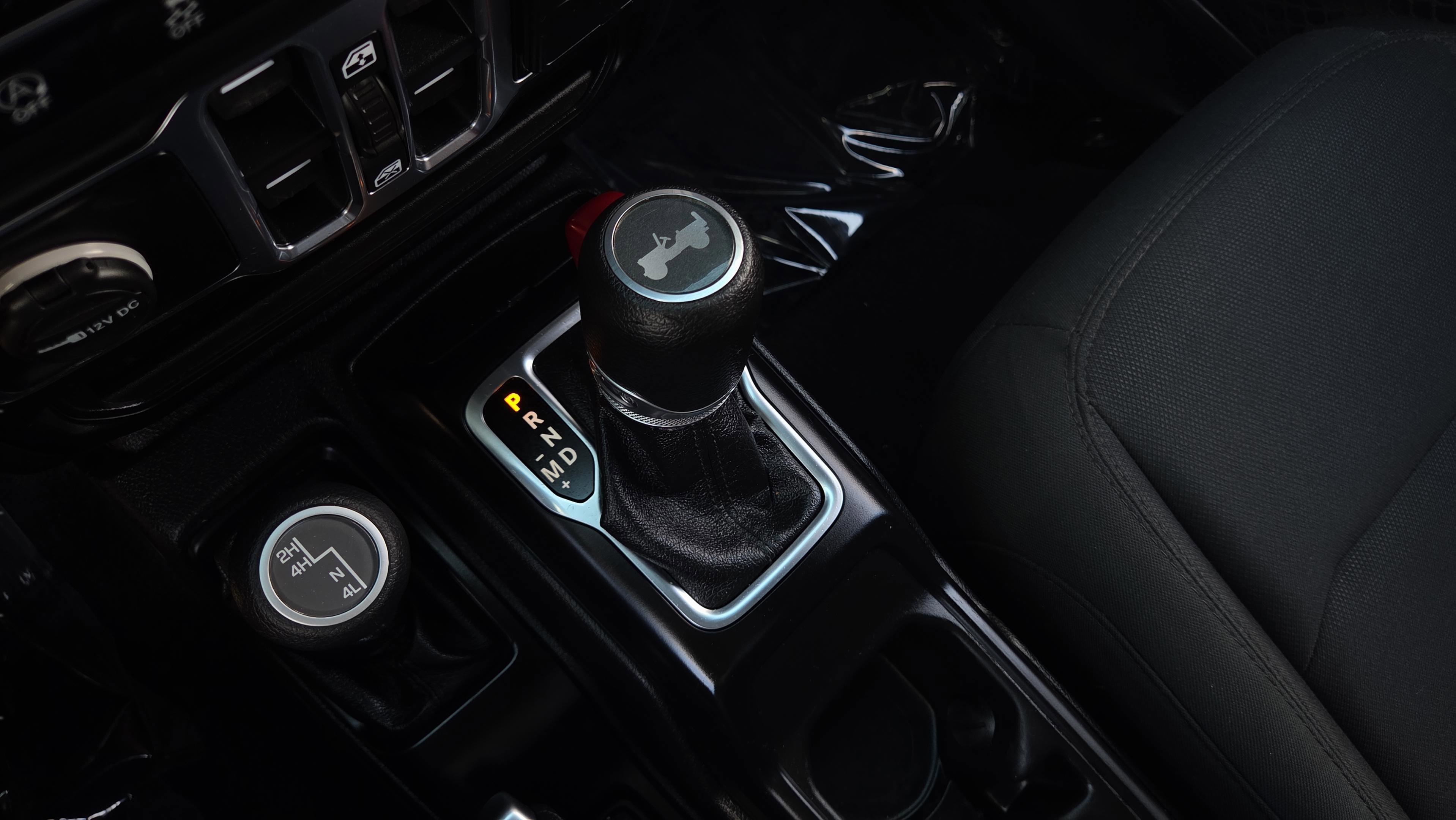 Used 2020 Jeep Wrangler Unlimited Sport S AWD/4WD image 33