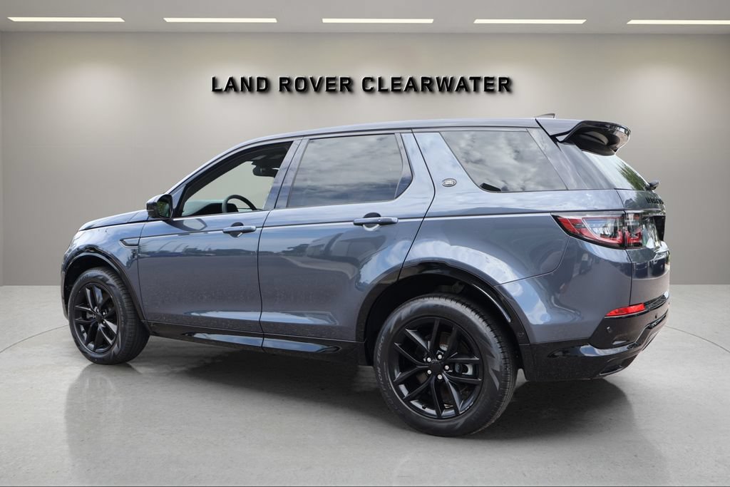 Used 2024 Land Rover Discovery Sport Dynamic SE AWD/4WD image 3