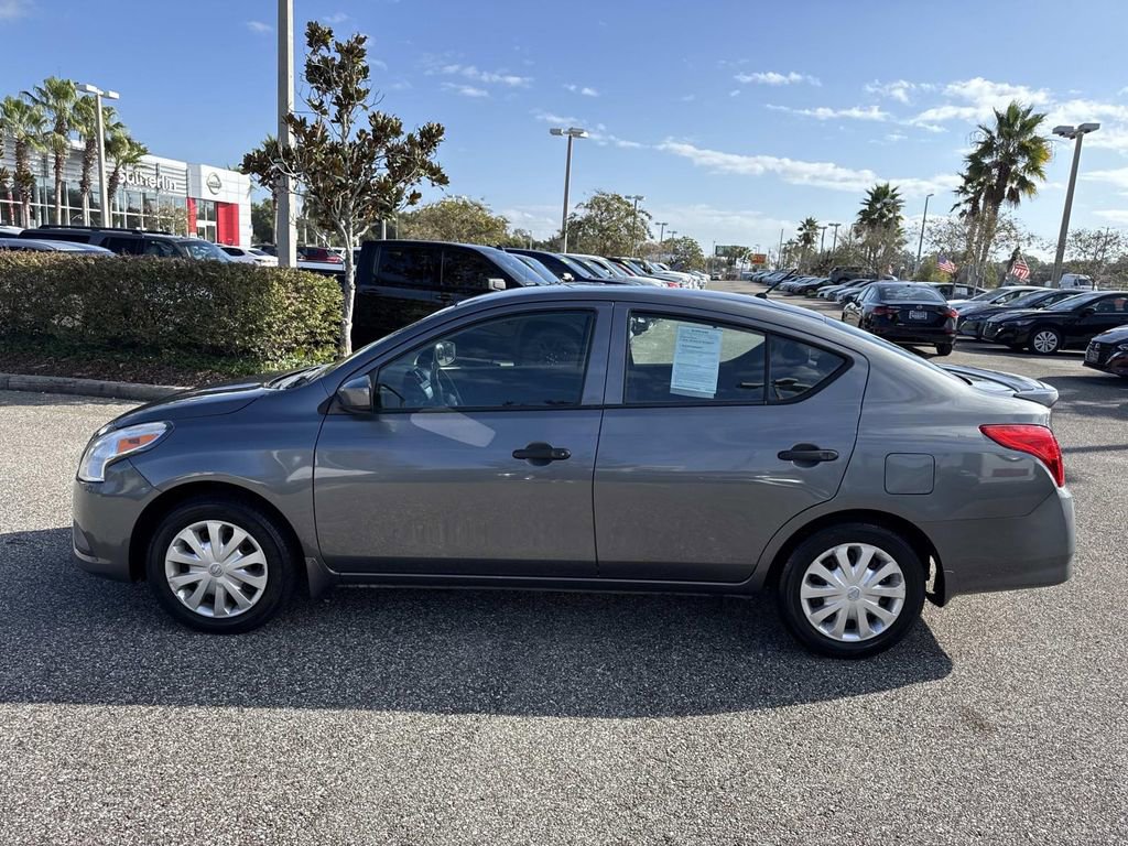 Used 2019 Nissan Versa S Plus image 7
