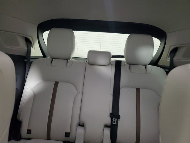 Certified 2025 MAZDA CX-90 3.3 Turbo w/ Premium Plus Pkg image 15