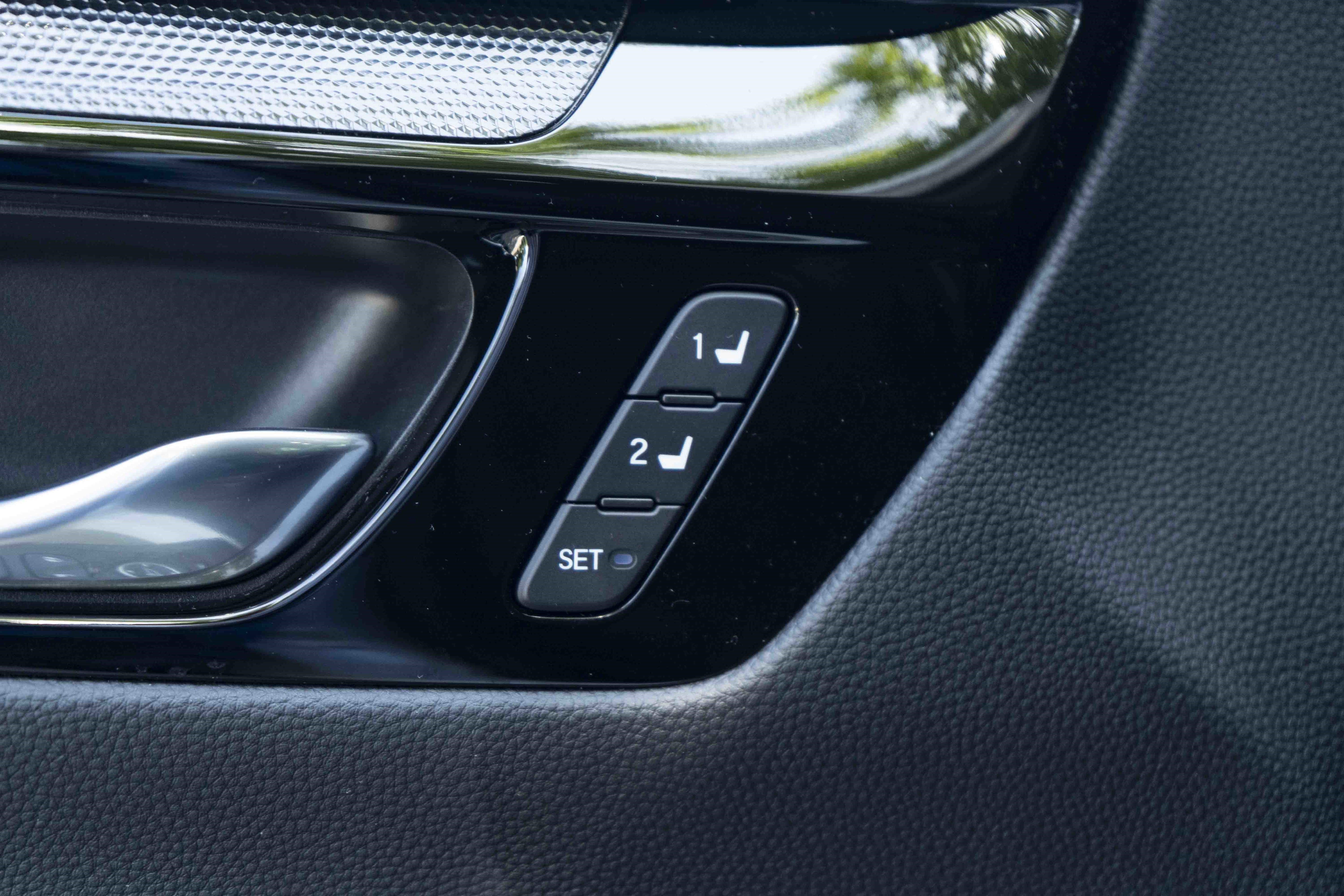 Used 2026 Honda CR-V EX-L image 39