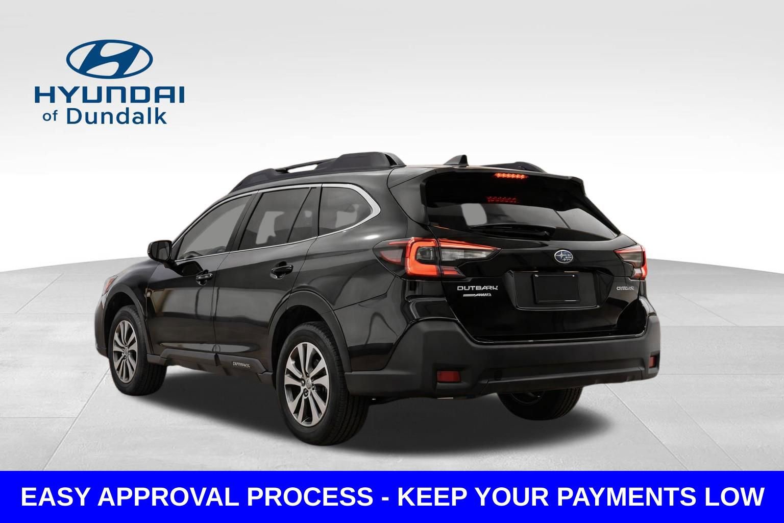 Used 2023 Subaru Outback Premium image 5