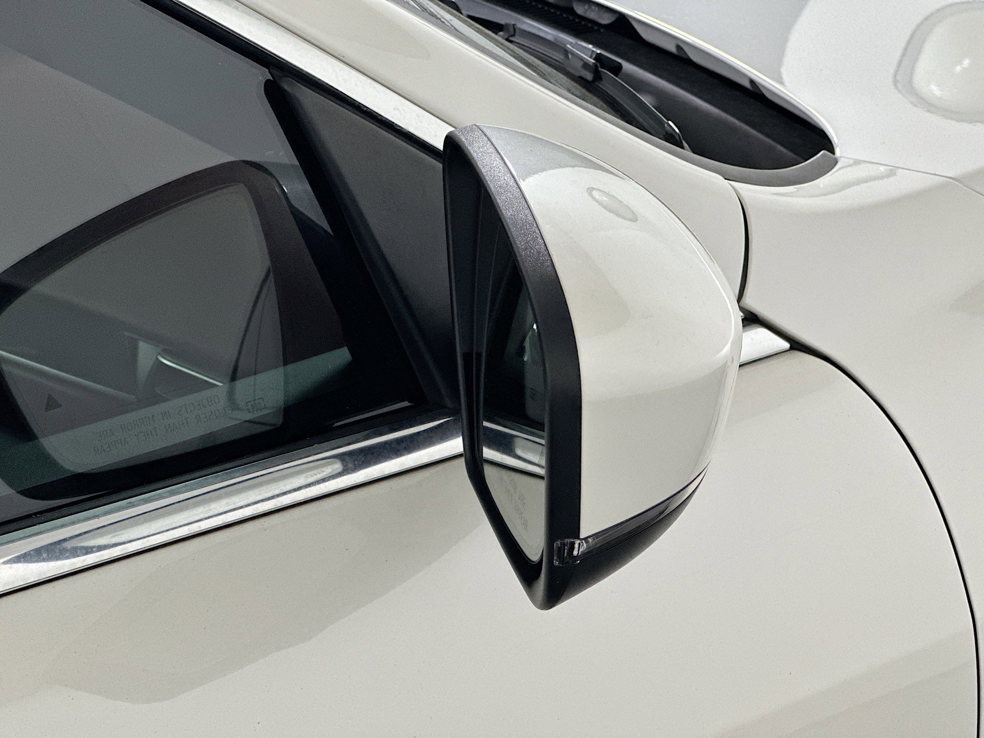 Used 2022 Maserati Levante Modena image 10