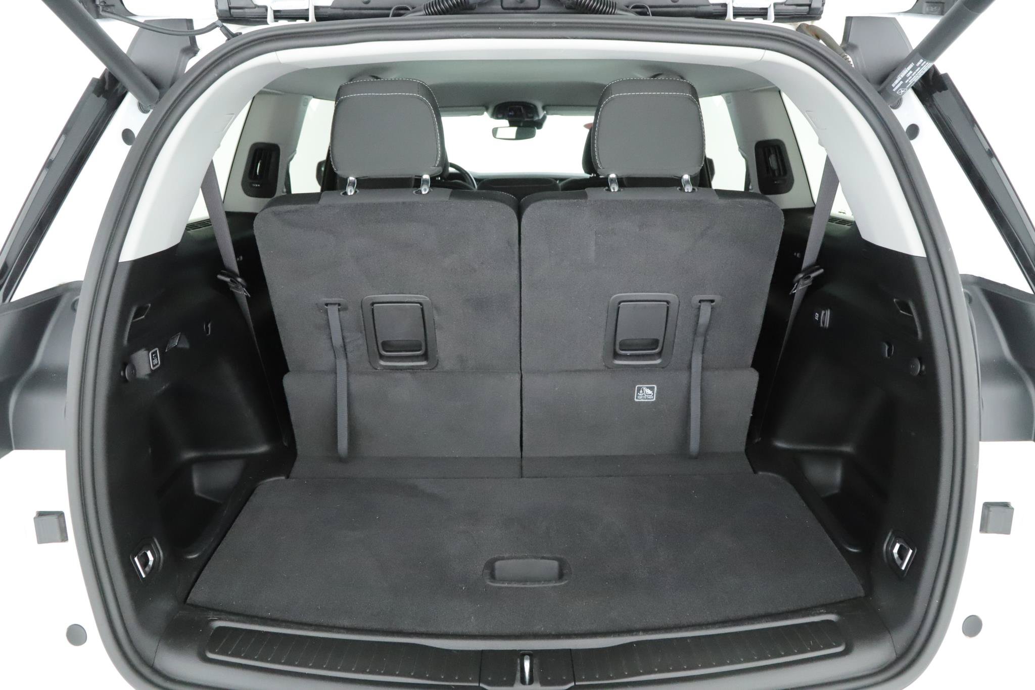 Used 2022 Jeep Grand Cherokee L Laredo w/ Luxury Tech Group I AWD/4WD image 18