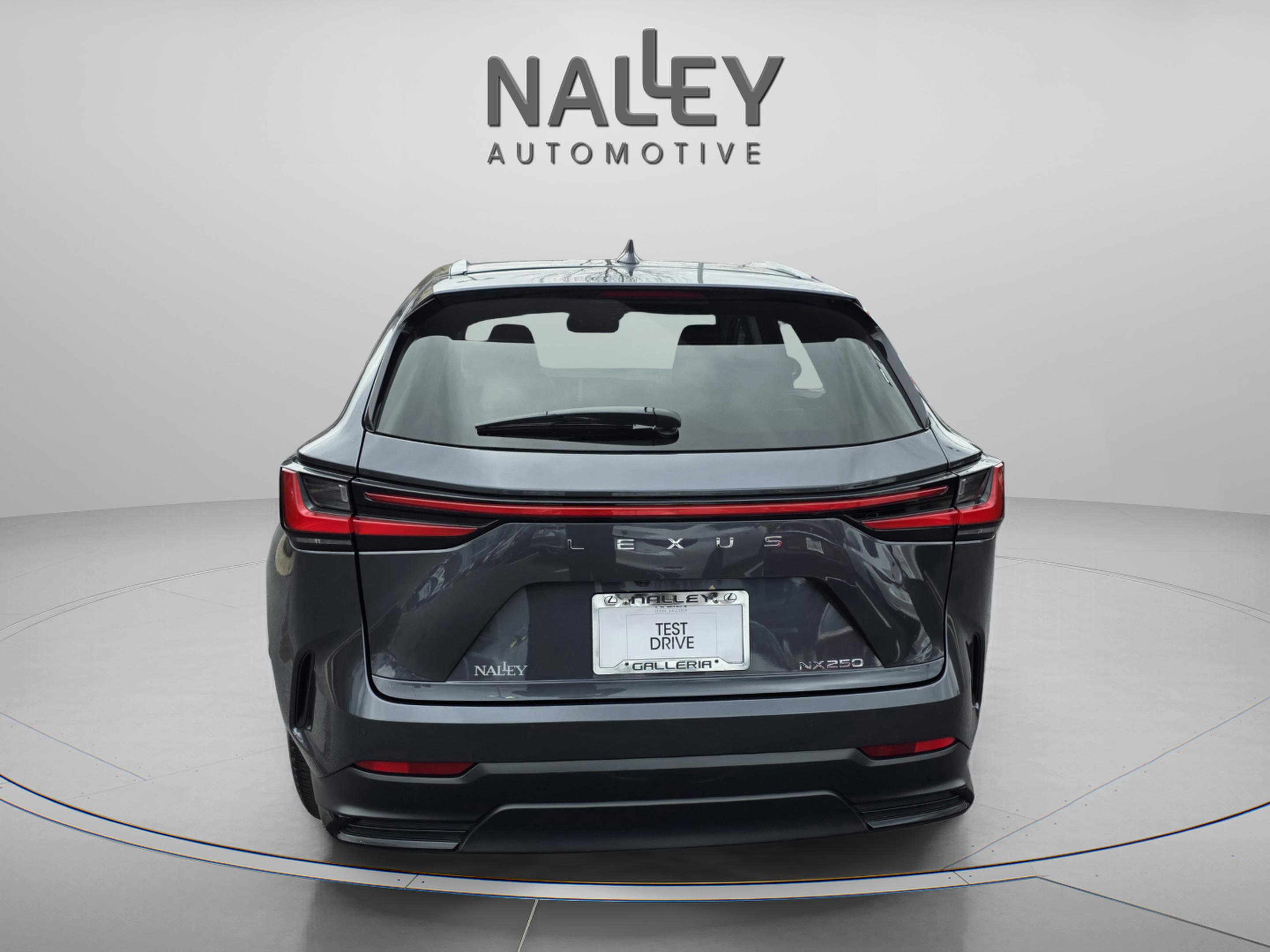 Certified 2025 Lexus NX 250 FWD w/ Towing Package (2000 Lbs) image 5