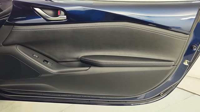 New 2026 MAZDA MX-5 Miata Club w/ Interior Package RWD image 29