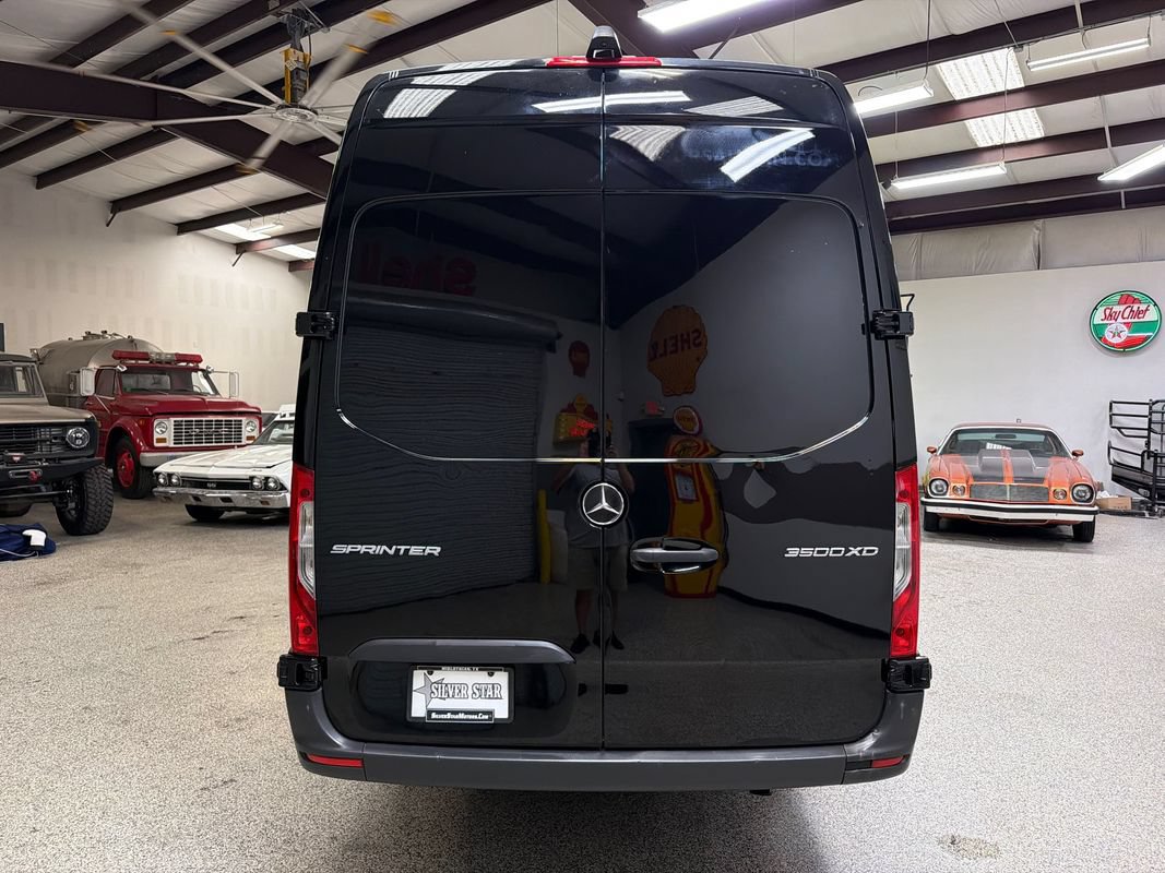 Used 2019 Mercedes-Benz Sprinter 170 Cargo image 6