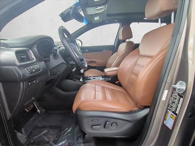 Used 2019 Kia Sorento SX FWD image 17
