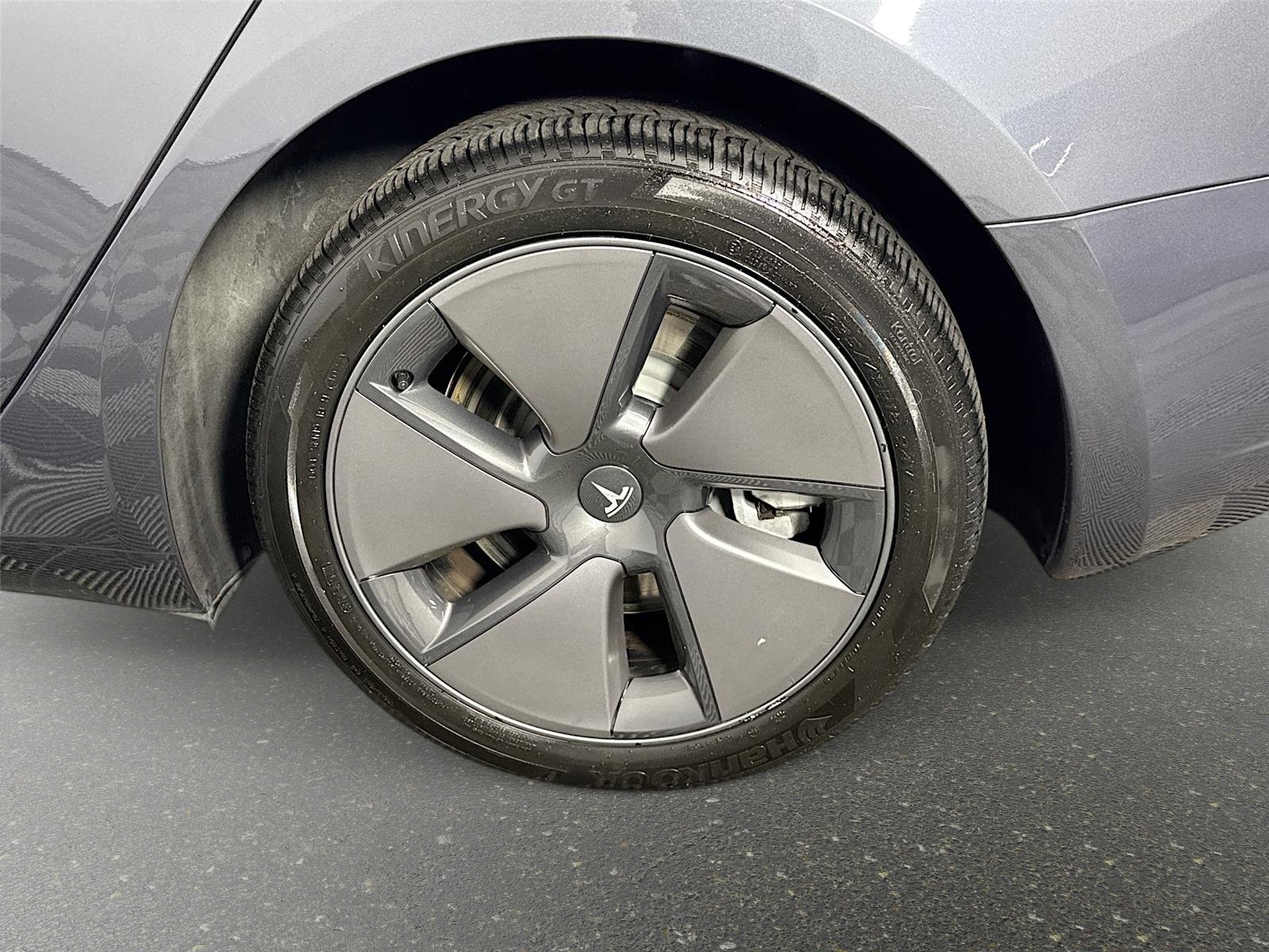 Used 2023 Tesla Model 3 Standard Range RWD image 29