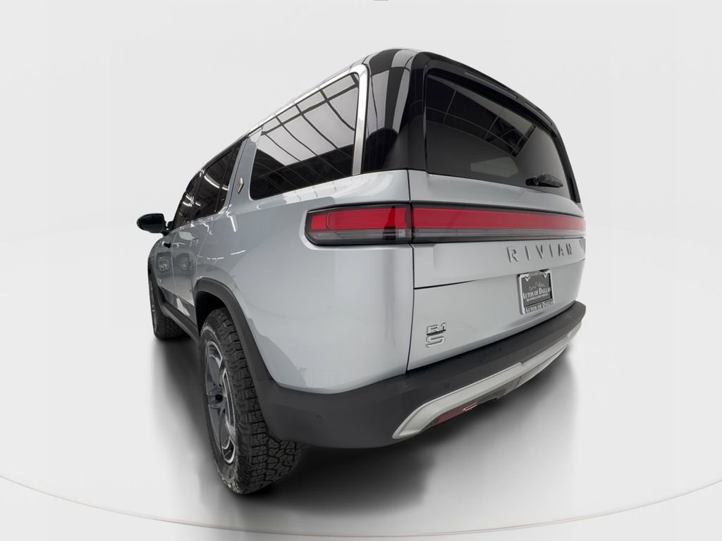 Used 2026 Rivian R1S Adventure image 10