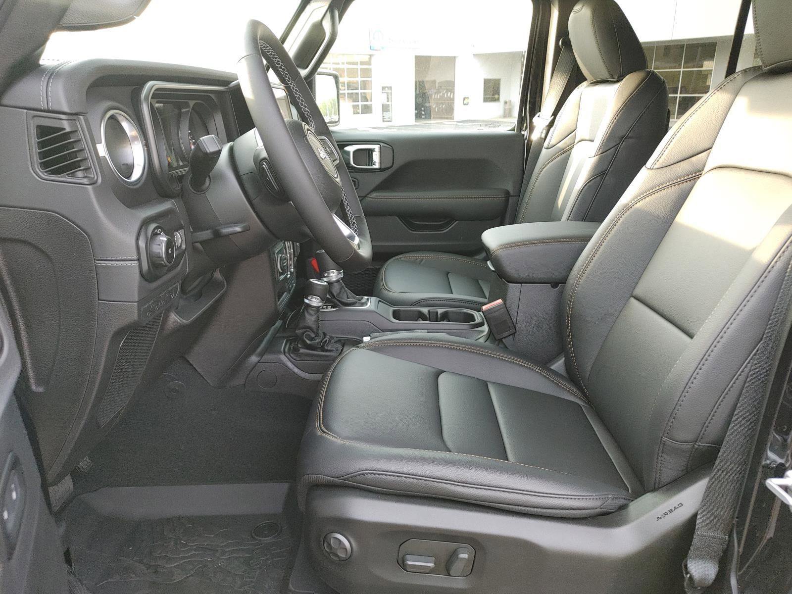 New 2025 Jeep Wrangler Sahara image 8