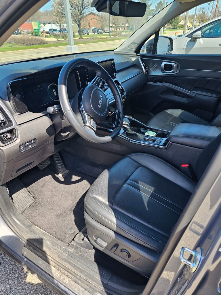 Used 2023 Kia Sorento SX AWD/4WD image 8