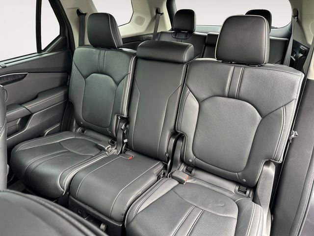 Used 2023 Honda Pilot Elite image 13