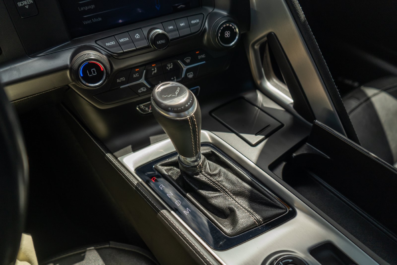 Used 2019 Chevrolet Corvette Stingray Convertible w/ 1LT RWD image 18